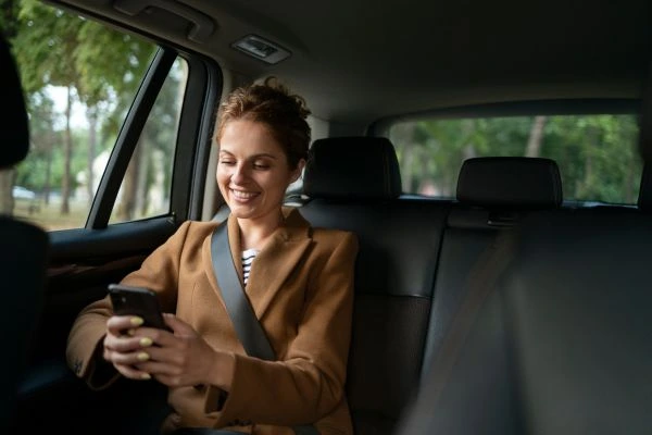 Private Drivers Safe for Solo Female Travelers